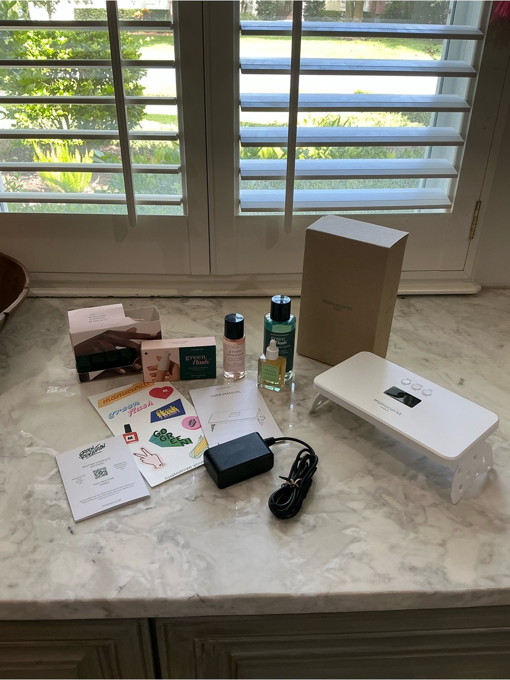 Manucurist Green Flash Pro 36W LED Gel Manicure Kit Set